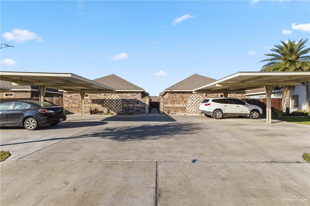 Multi-family home at 2805 Garfield Avenue, Alton, Texas