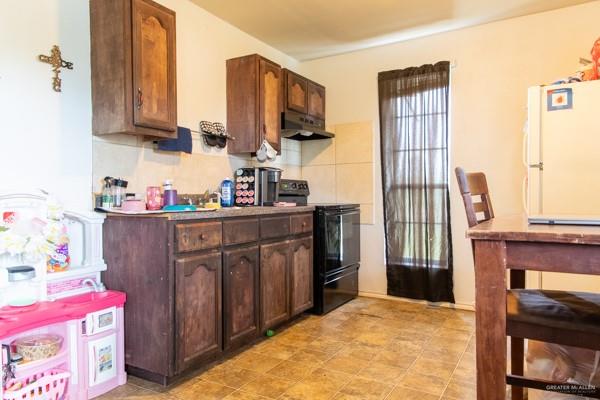 Photo 10 of 17976 Fm 1762