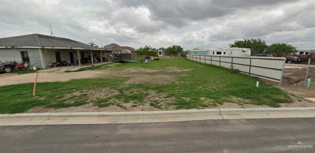 Land home at 1117 Veronica Street, Progreso, Texas