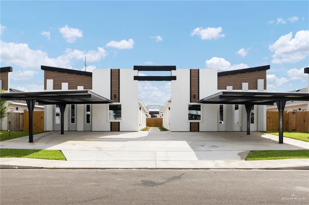 Multi-family home at 608 Emerald Avenue, Edinburg, Texas
