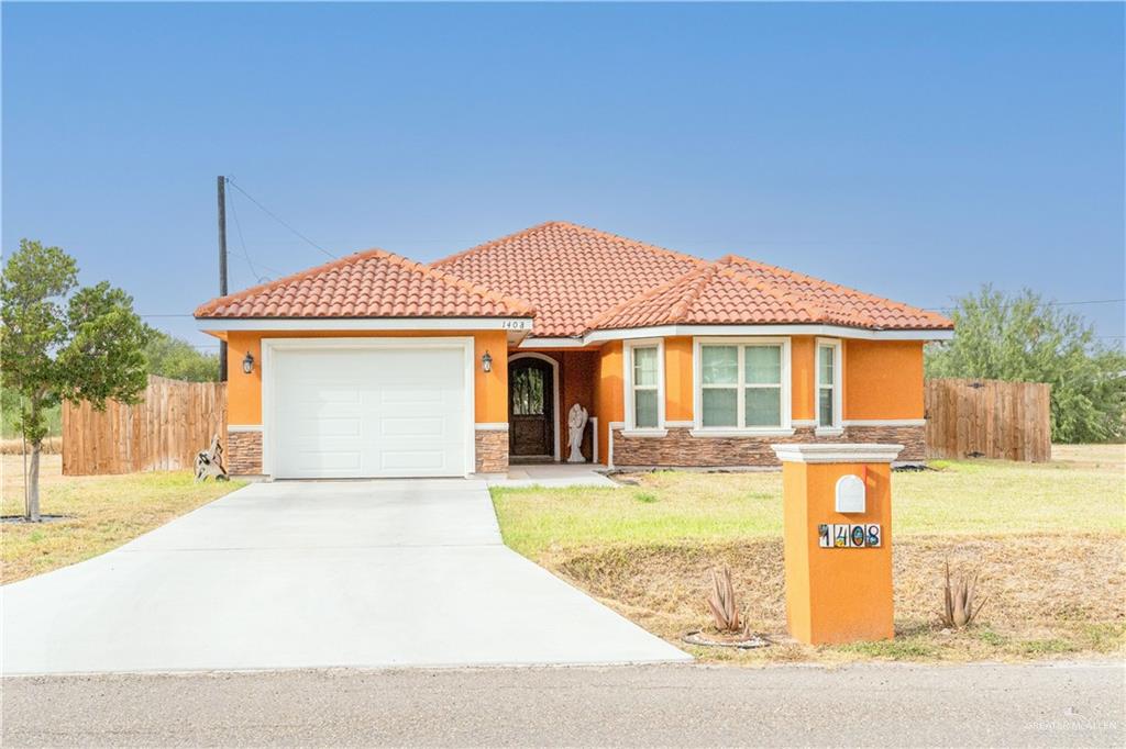 Single Family home at 1408 Royola Street, Palmview, Texas