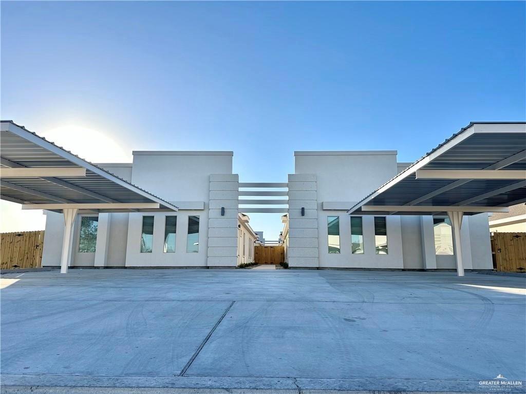 Multi-family home at 1415 Petri Drive, Weslaco, Texas