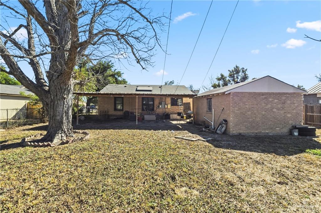 Photo 14 of 205 11th Street