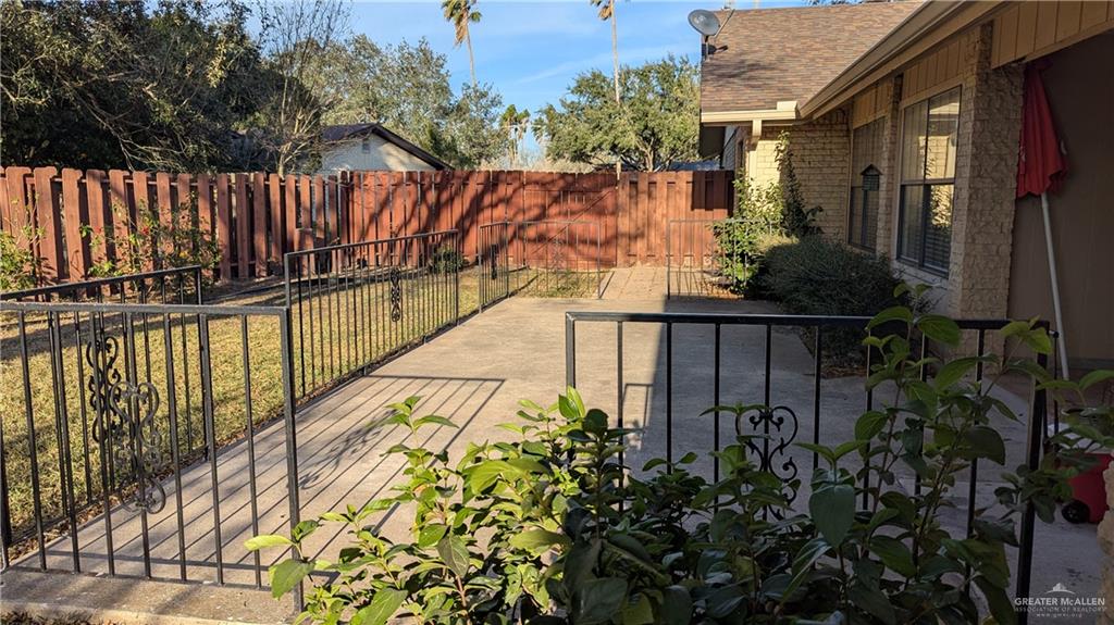 Photo 34 of 5102 Palm Valley Drive