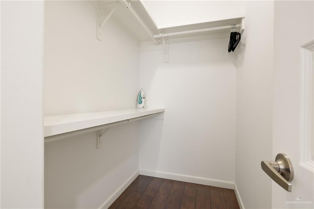 Photo 22 of 1413 Keeton Avenue #20