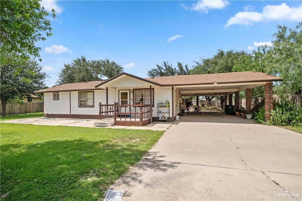 Single Family home at 2006 Frontier Drive, Palmview, Texas