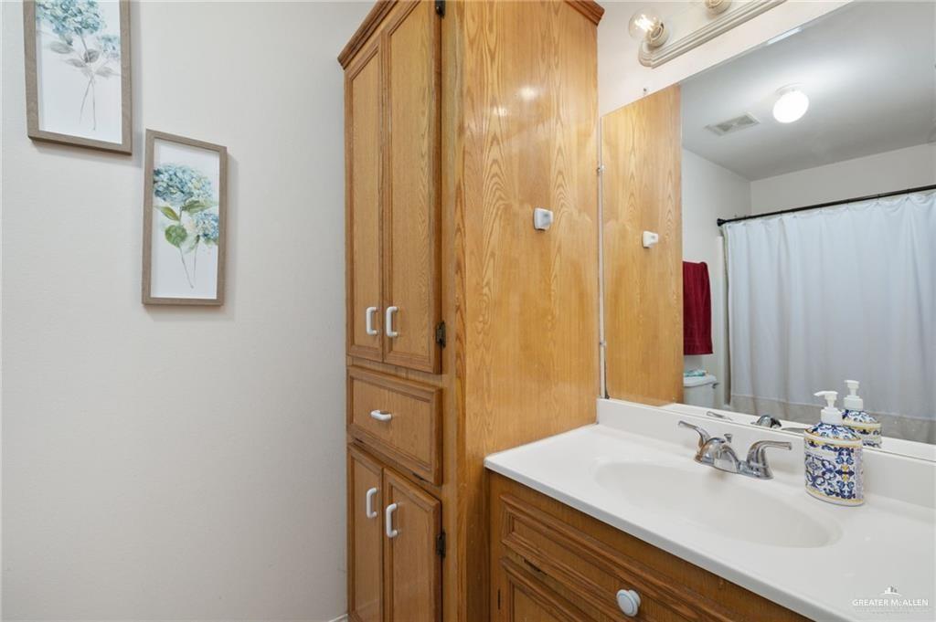 Photo 10 of 116 Margarito Street