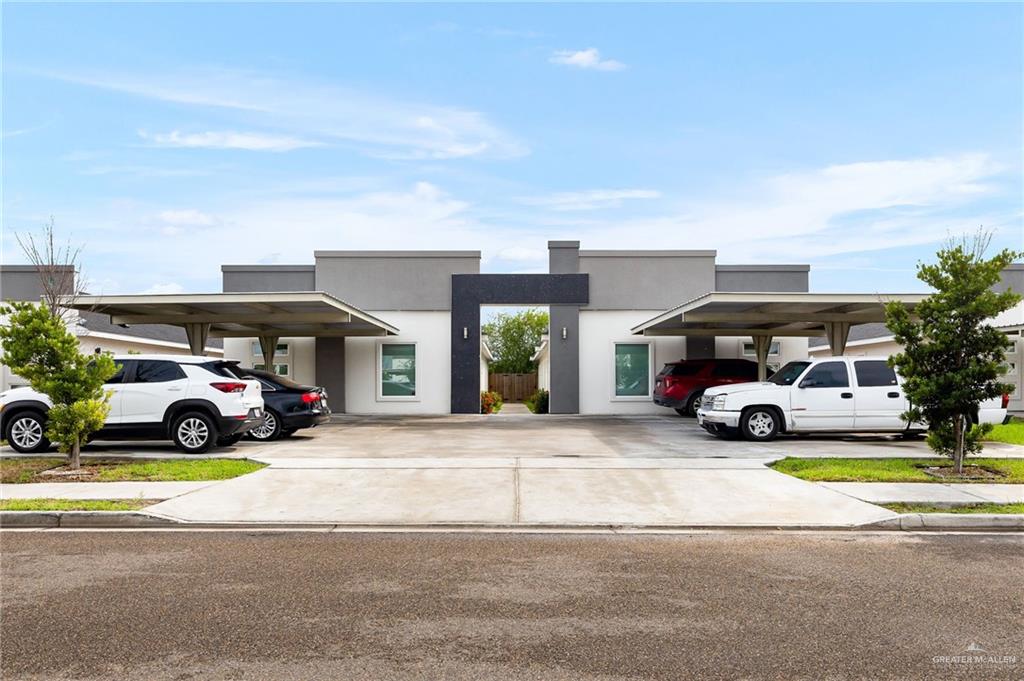 Multi-family home at 117 Lauryn Drive, San Juan, Texas