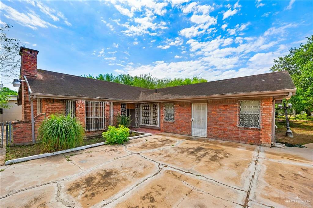 Photo 3 of 605 8th Street