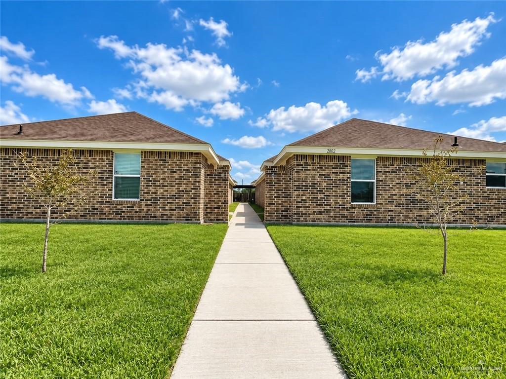 Multi-family home at 2802 Primrose Avenue, Edinburg, Texas