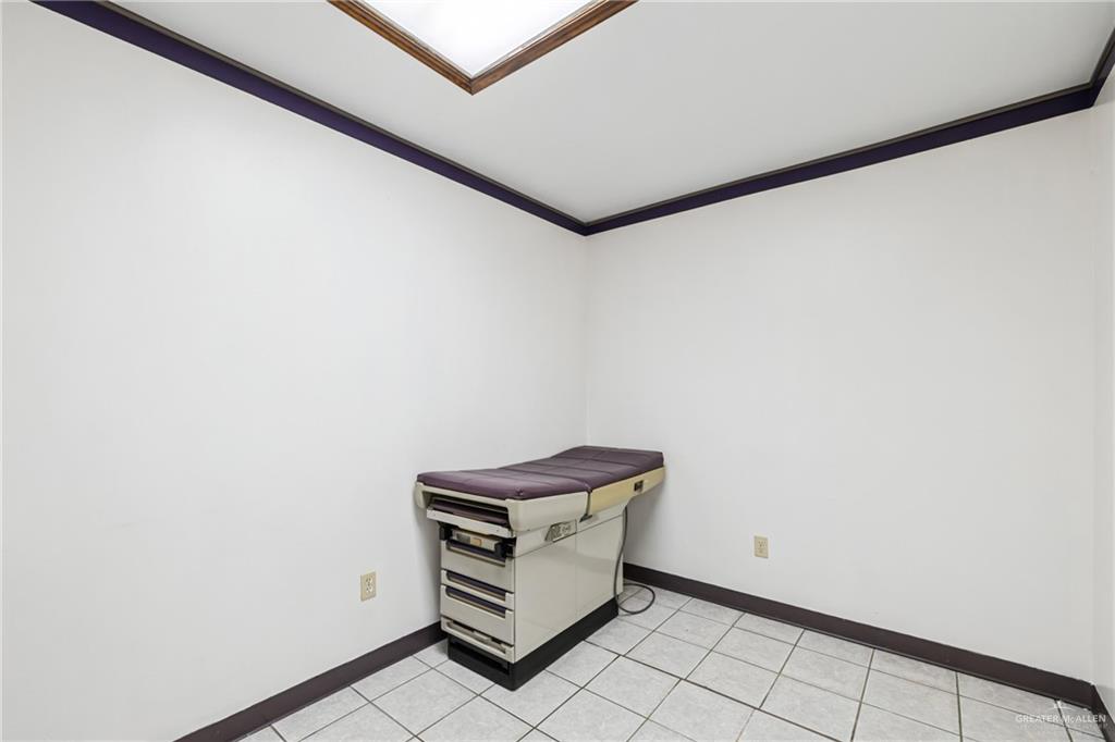 Photo 23 of 1649 Sam Houston Drive