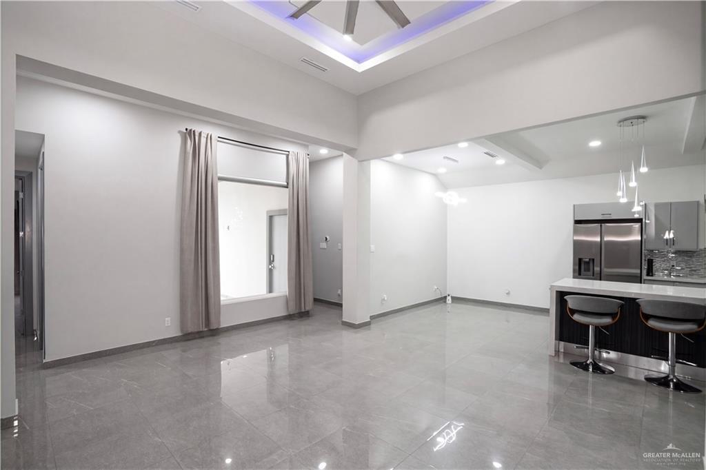 Photo 10 of 4801 Sonora Avenue