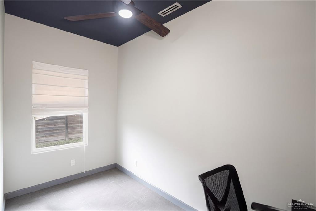 Photo 14 of 4801 Sonora Avenue