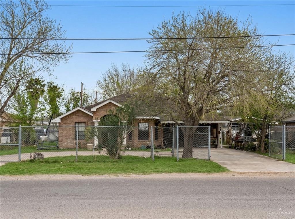 Single Family home at 4706 Trosper Road, Palmhurst, Texas