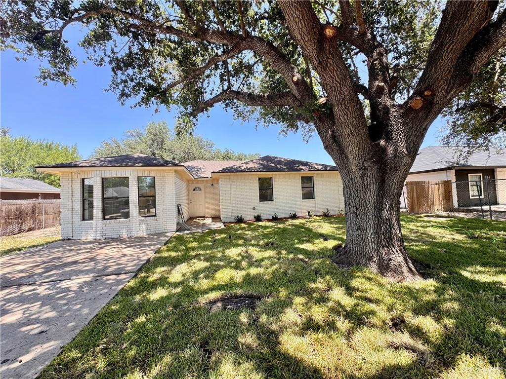 Single Family home at 106 Aldrin Street, Donna, Texas