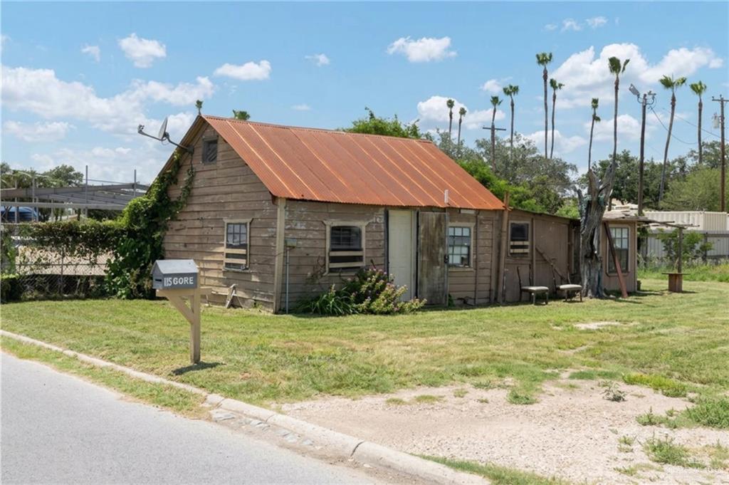 Single Family home at 115 Gore Avenue, Pharr, Texas