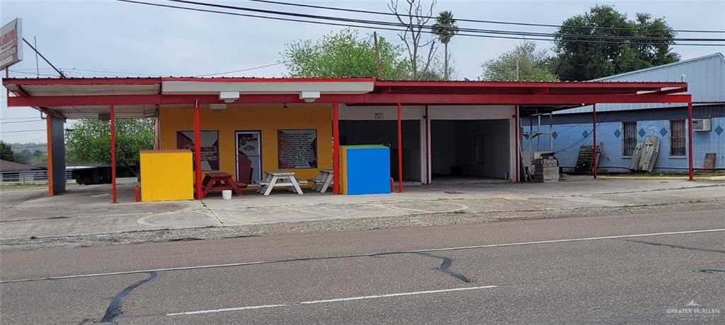 Commercial home at 1706 Grant Street, Roma, Texas