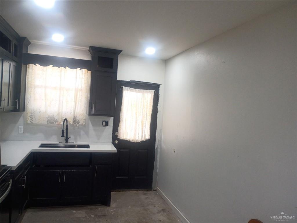 Photo 8 of 805 Adalee Drive