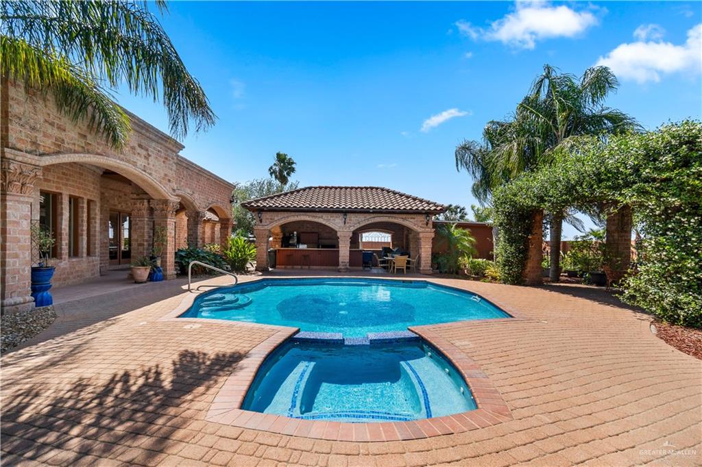 Photo 12 of 16095 Weston Way Drive