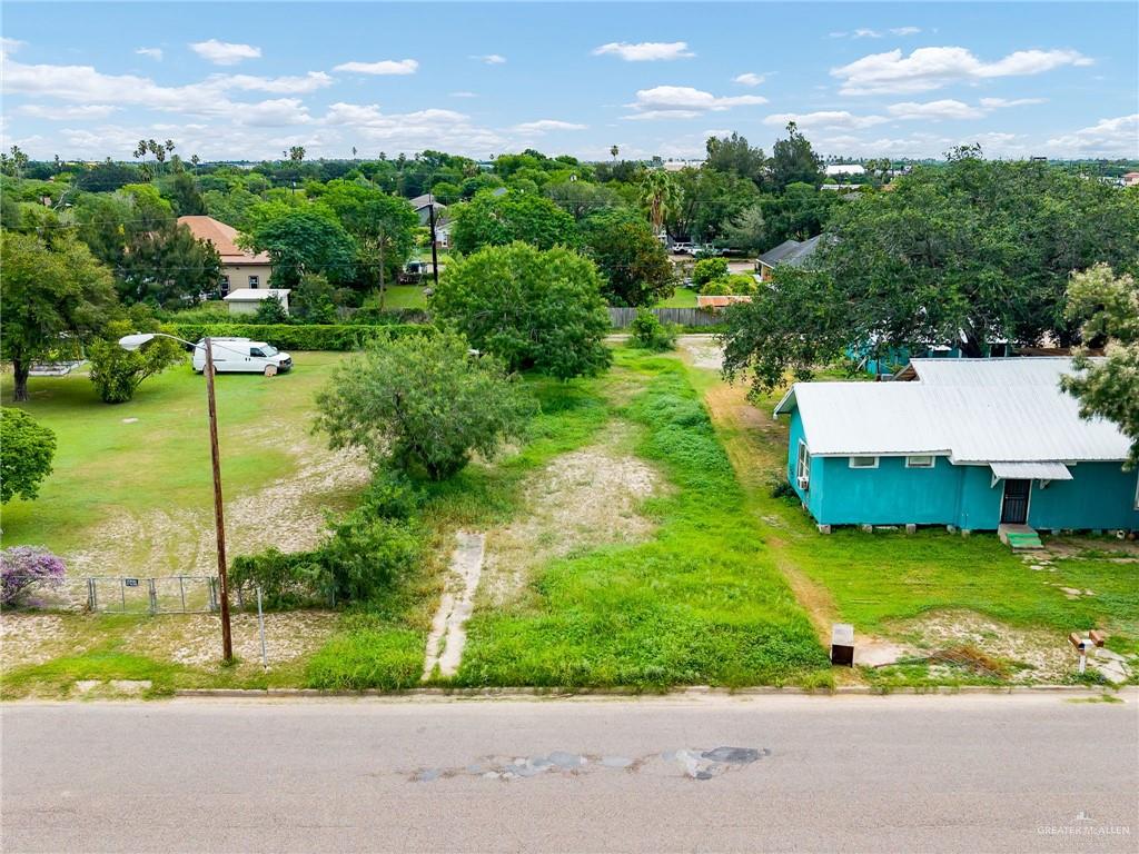 Land home at 112 11th Street, Donna, Texas