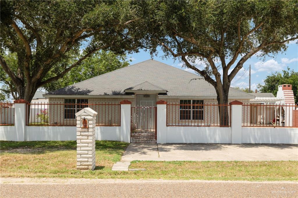 Single Family home at 3400 Palenque Drive, McAllen, Texas