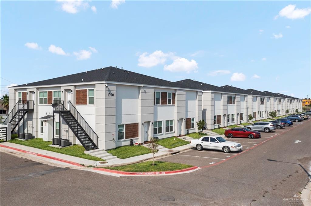 Condo home at 901 Yuma Avenue #1904, McAllen, Texas