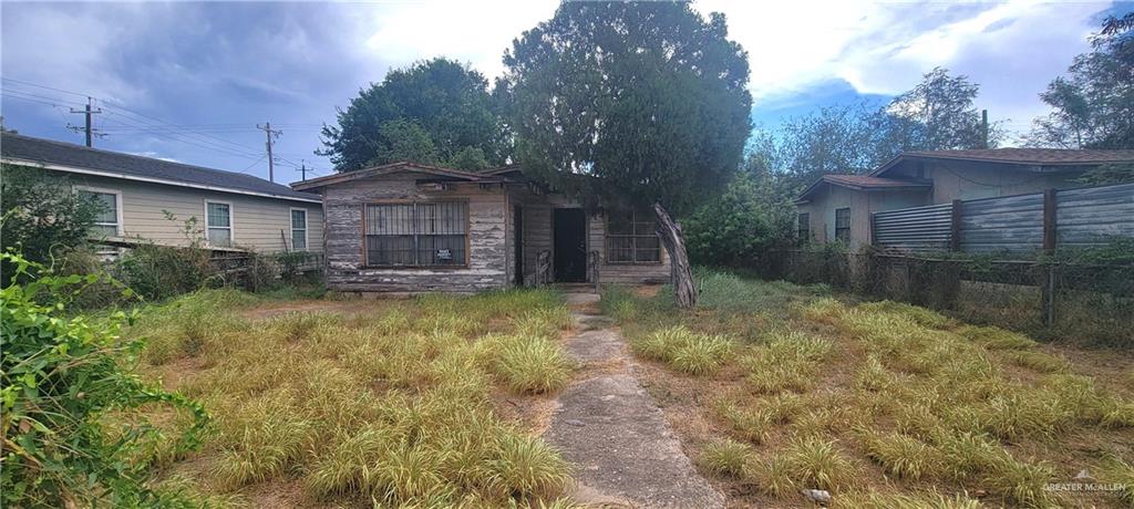 Land home at 816 25 1/2 Street, McAllen, Texas