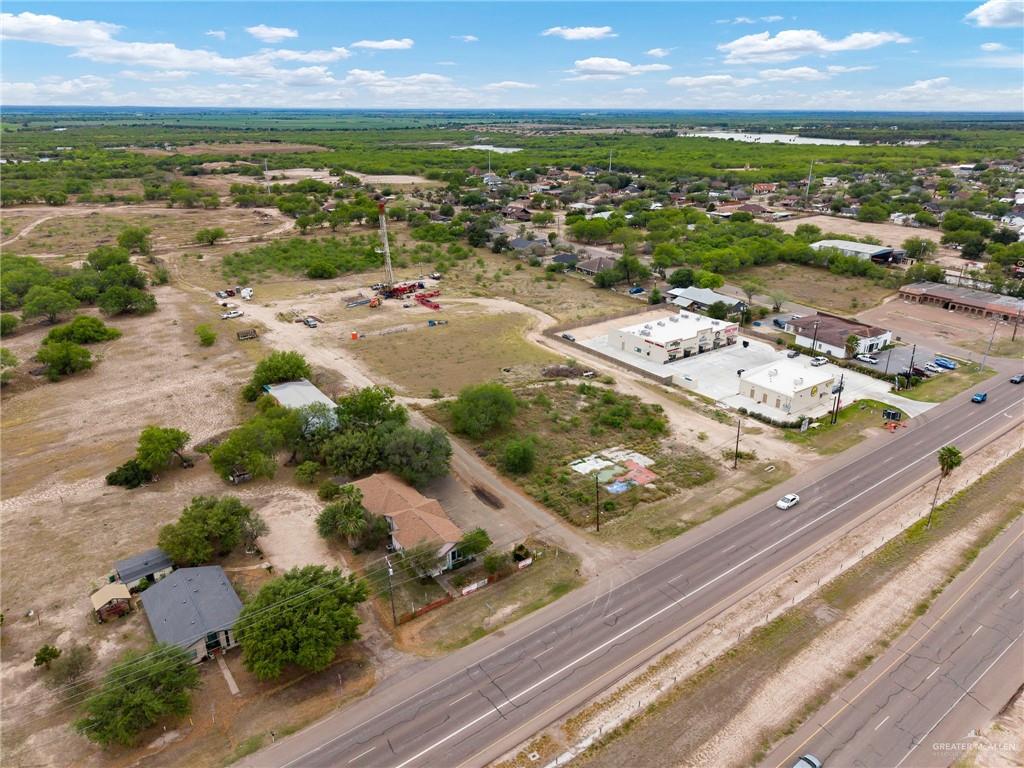 Commercial home at 1420 Expressway 83 Highway, Penitas, Texas