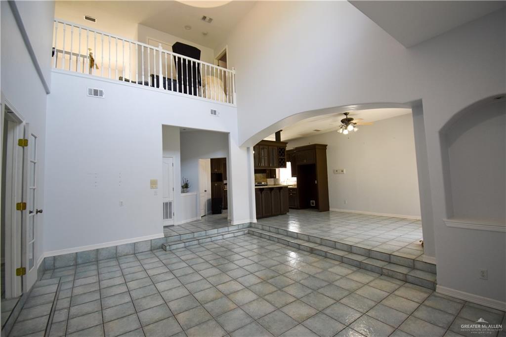 Photo 20 of 3800 San Rodrigo Street