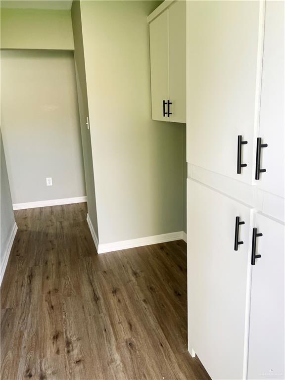 Photo 7 of 2728 Katrina Avenue