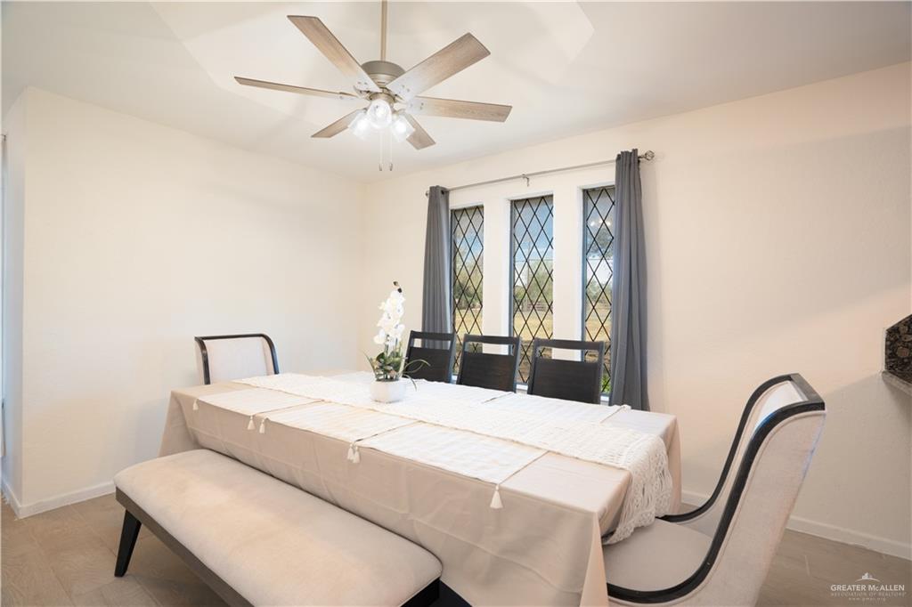 Photo 4 of 1319 Bentsen Palm Drive
