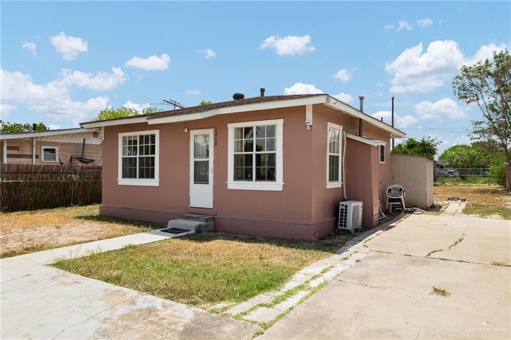 Single Family home at 1218 Lovett Street, Edinburg, Texas