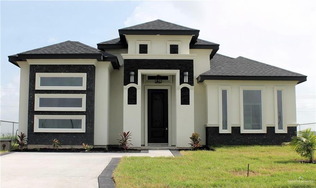 Single Family home at 220 Contento Avenue, Donna, Texas