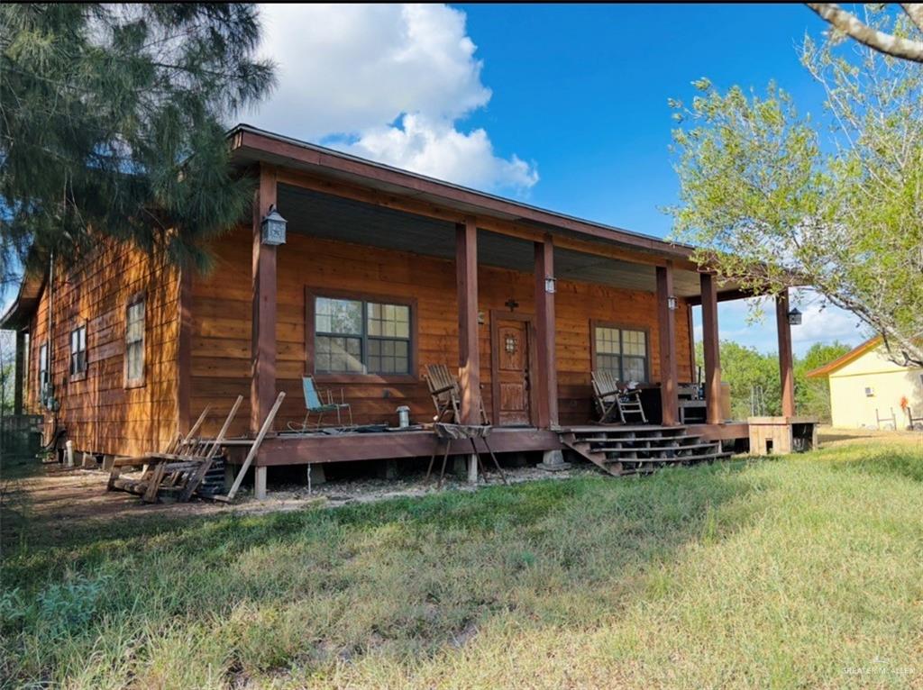 Single Family home at 1712 Mesquite Drive, Mercedes, Texas