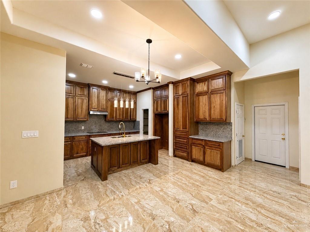 Photo 6 of 3009 Ebano Avenue