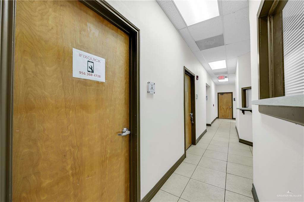 Photo 9 of 301 Cage Boulevard
