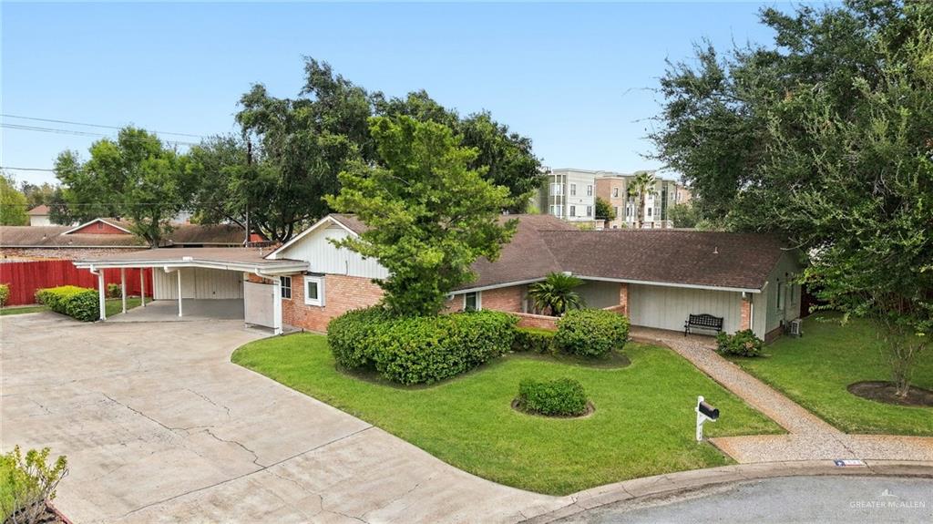 Single Family home at 143 Harvey Drive, McAllen, Texas