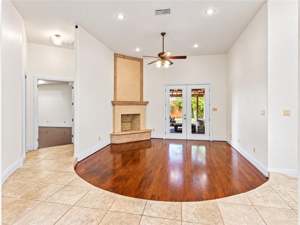 Photo 3 of 7408 4th Street