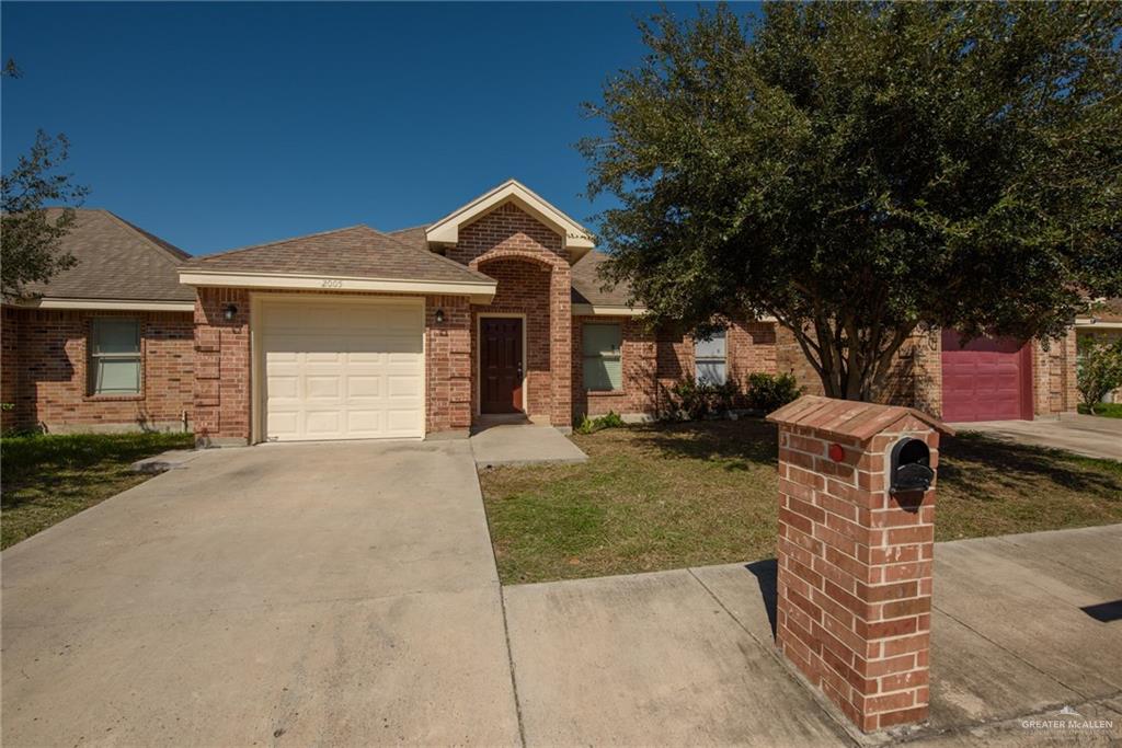 Single Family home at 2005 Treasure Oaks Drive, Harlingen, Texas