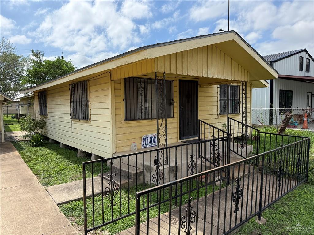 Multi-family home at 115 3rd Street, San Juan, Texas