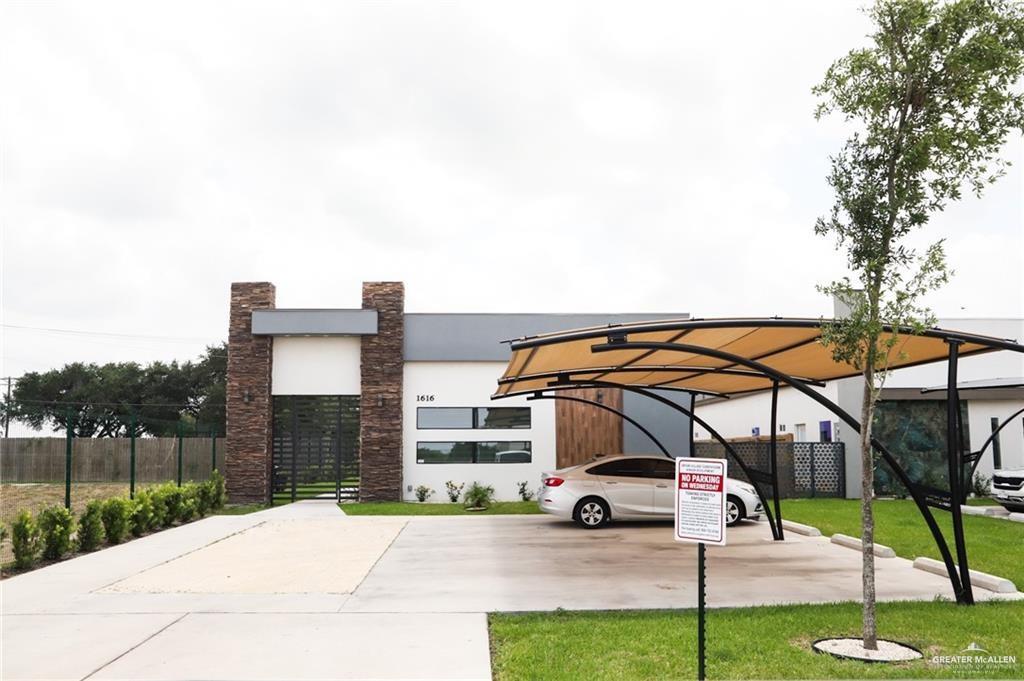 Condo home at 1616 Karen Drive, Alton, Texas