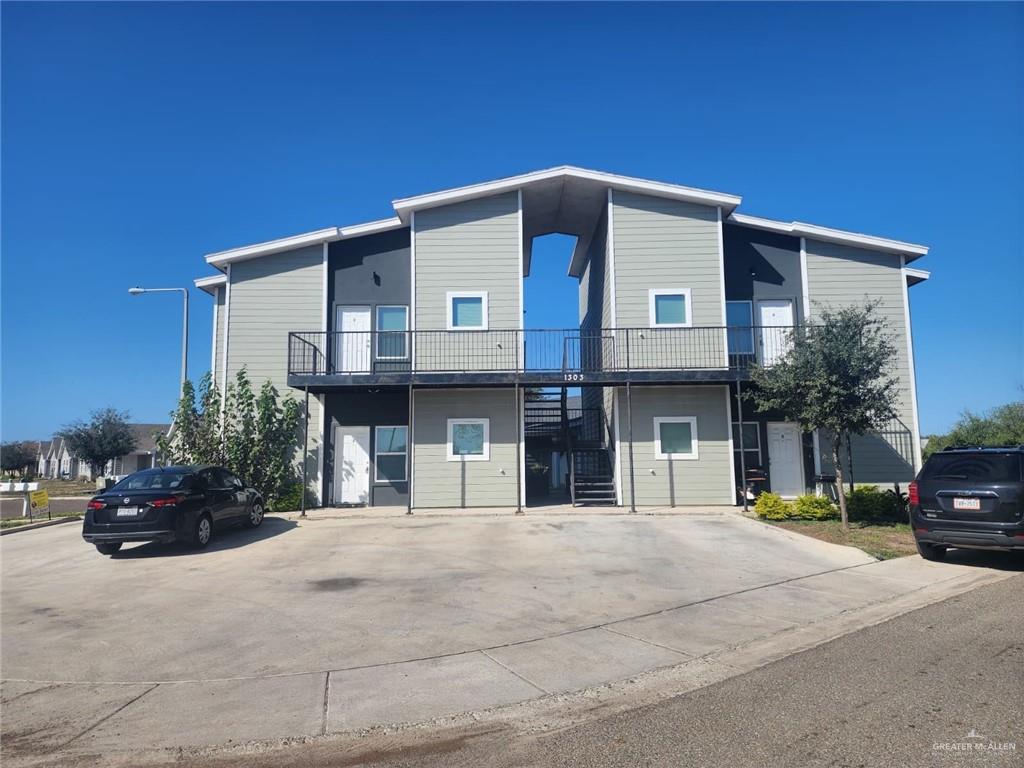 Multi-family home at 1303 Quitaca Drive, Edinburg, Texas