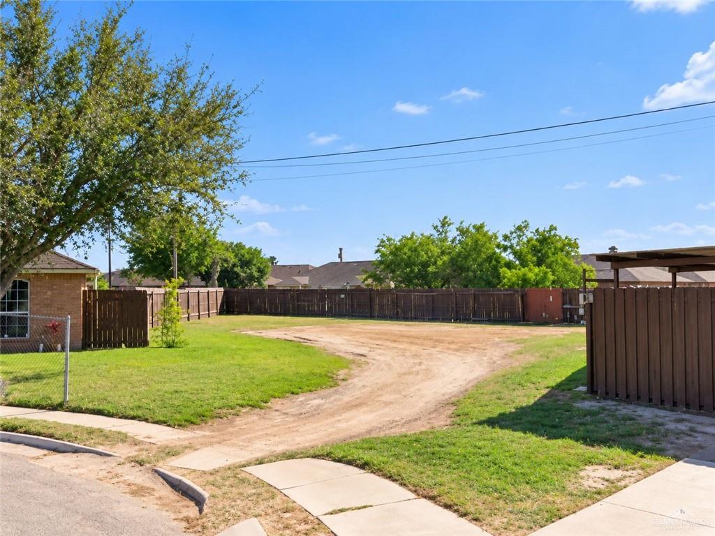 Land home at 1518 Crisantema Avenue, Mission, Texas