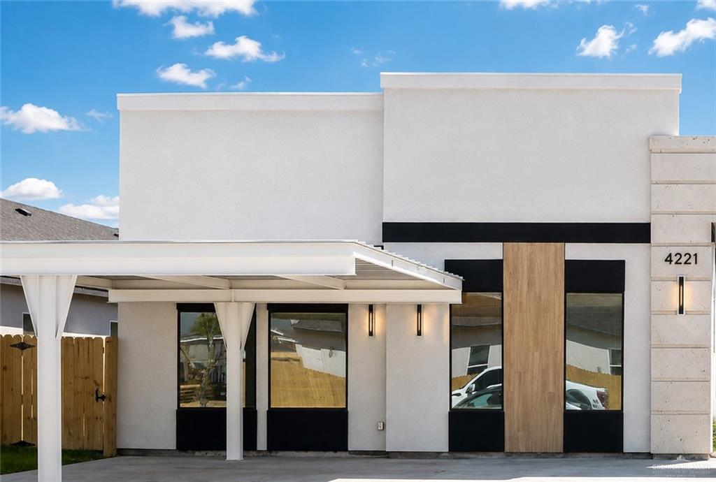 Condo home at 4221 Heron Avenue #18, McAllen, Texas