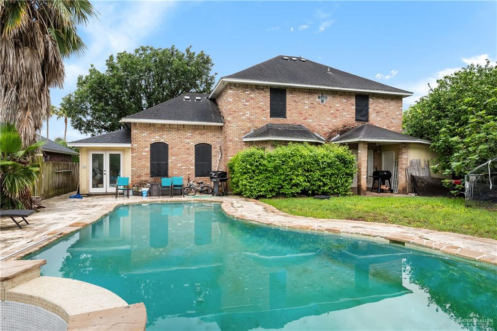 Photo 12 of 5860 Forest Boulevard