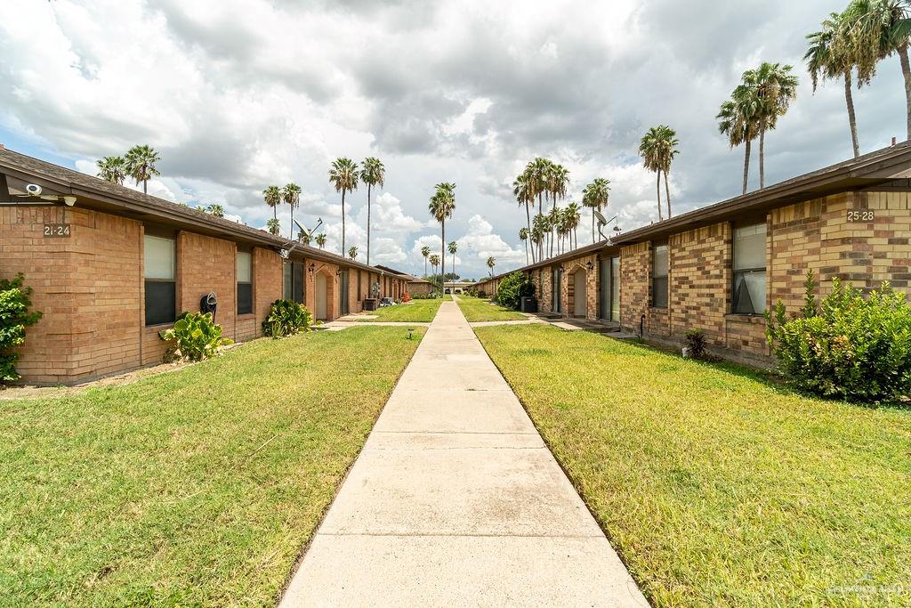 Condo home at 1500 Evergreen Avenue #15, Mission, Texas