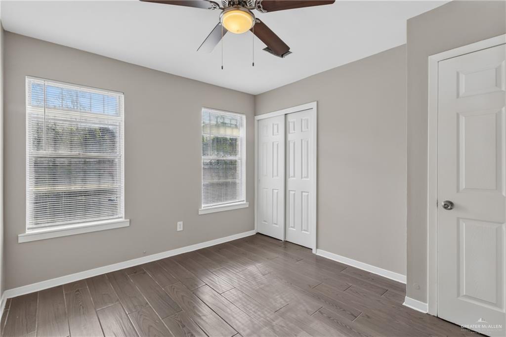 Photo 10 of 2105 Camellia Avenue