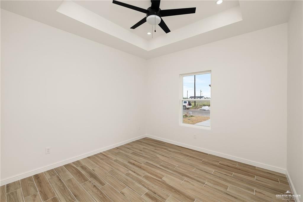 Photo 9 of 215 Barcelona Drive