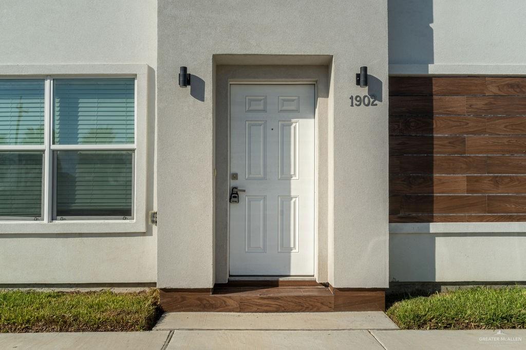 Condo home at 901 Yuma Avenue #1902, McAllen, Texas
