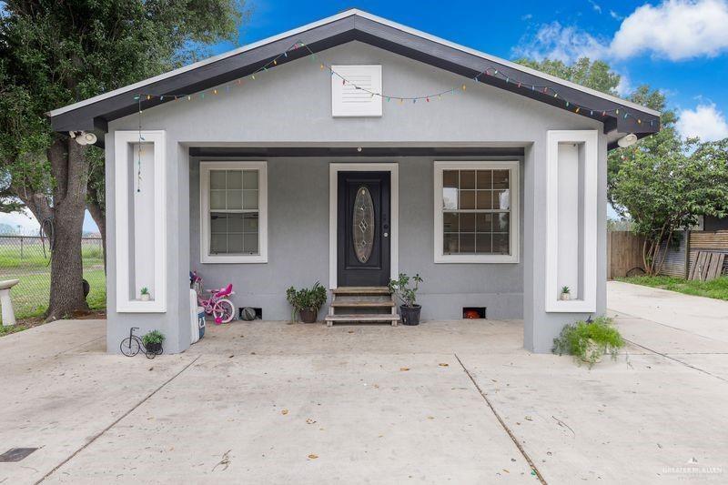Multi-family home at 531 Mar Circle, Alamo, Texas